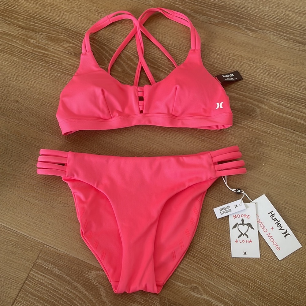 Hurley X Moore Aloha Max Bikini Set 👙